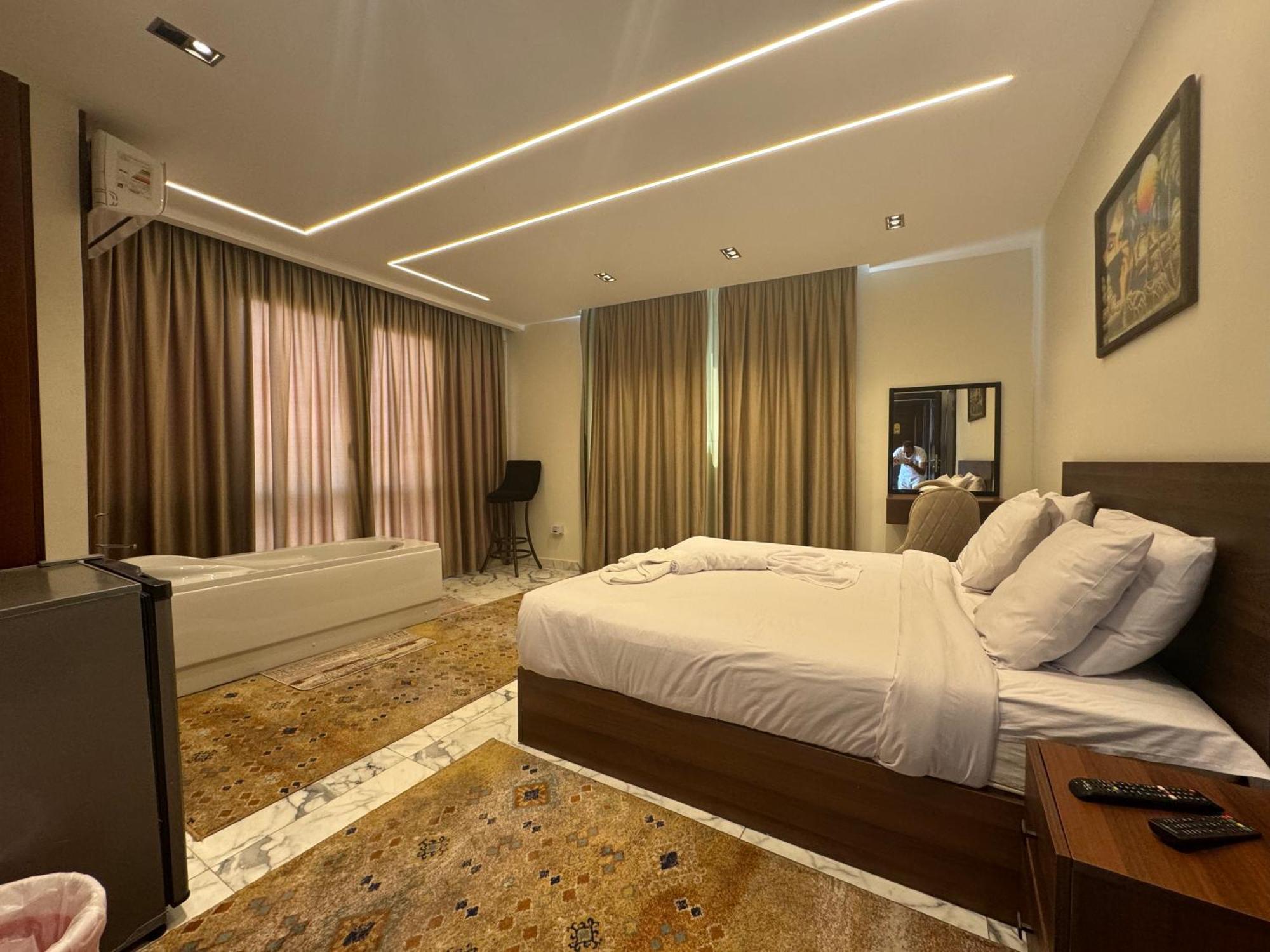 Unique Pyramids Boutique Inn Kafret el-Gabal Zewnętrze zdjęcie